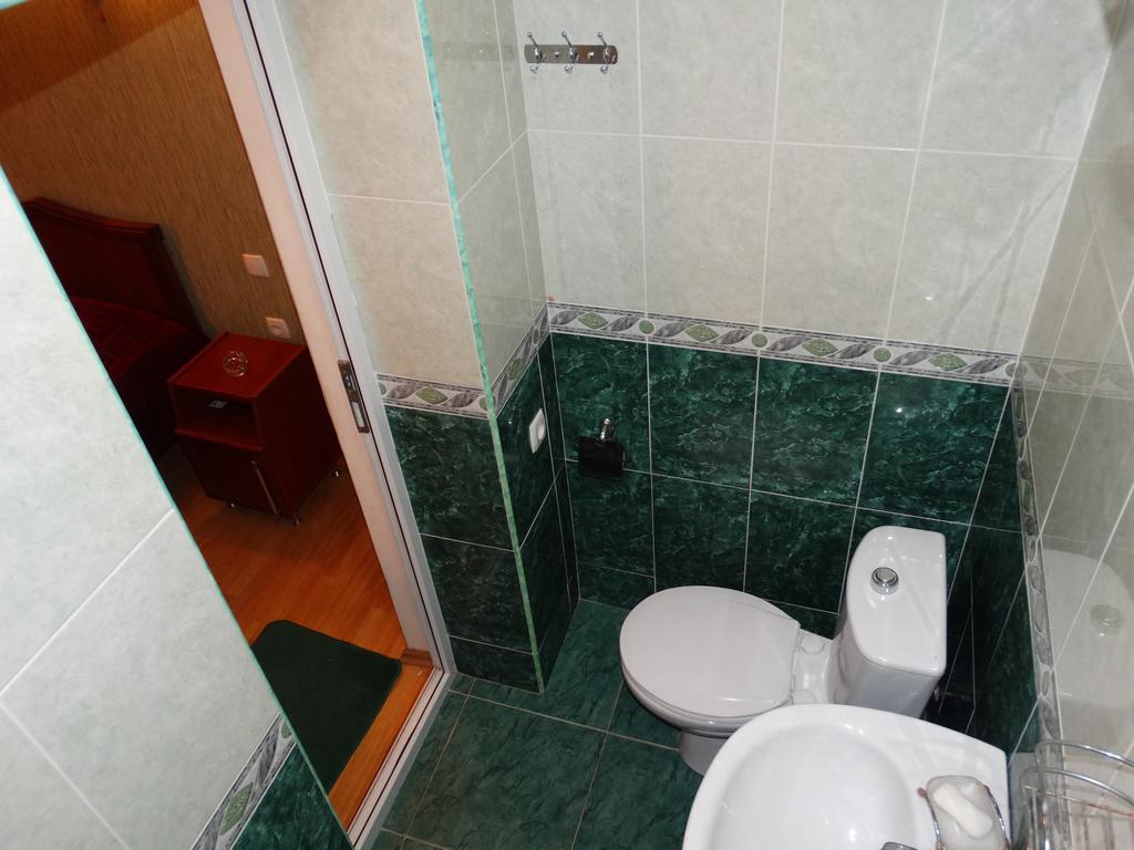 Hotel Sano Kutaiszi Szoba fotó