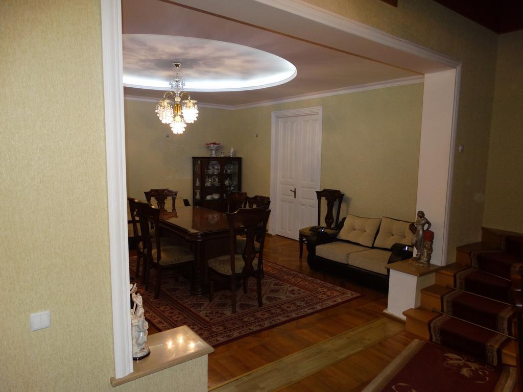 Hotel Sano Kutaiszi Kültér fotó