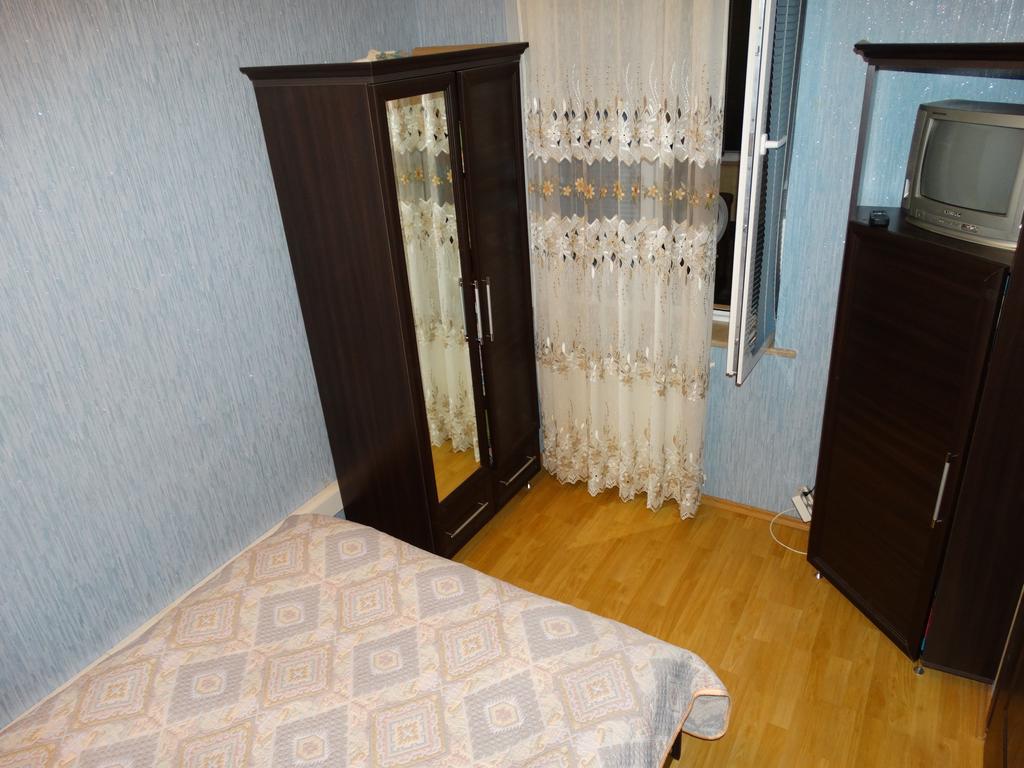 Hotel Sano Kutaiszi Szoba fotó
