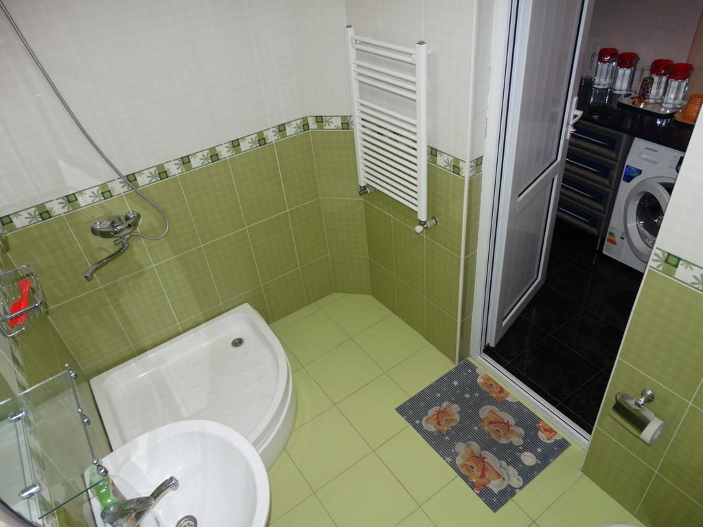 Hotel Sano Kutaiszi Szoba fotó