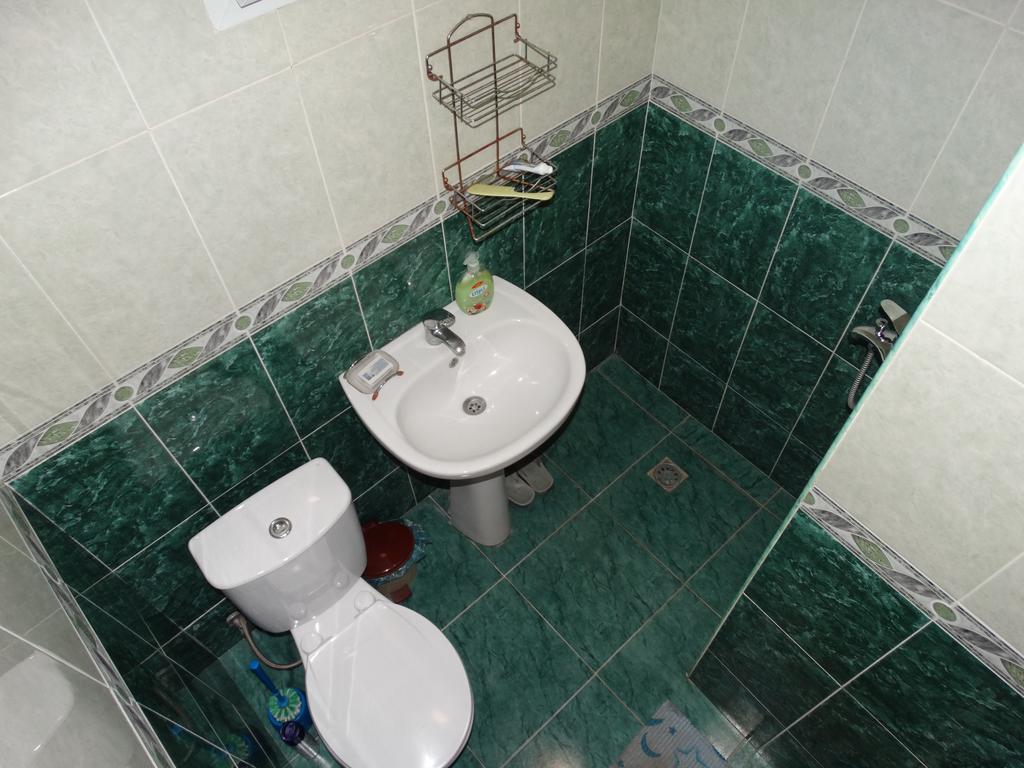 Hotel Sano Kutaiszi Szoba fotó